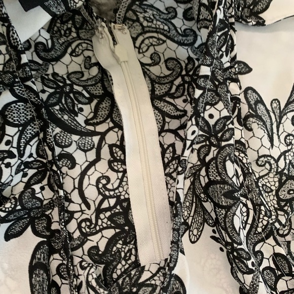 INC International Concepts Black and White Sheer Sleeveless Dress Size 10P - Picture 6 of 15